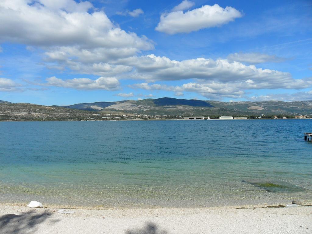 Apartments Villa Bayview Trogir Exterior foto