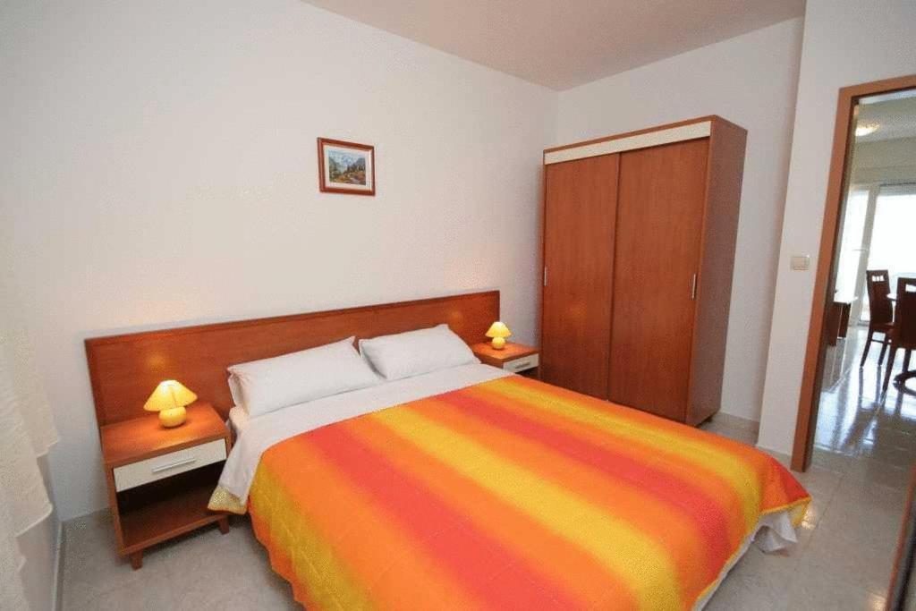 Apartments Villa Bayview Trogir Quarto foto